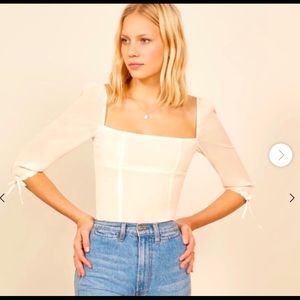 Reformation Grove Top Size 2